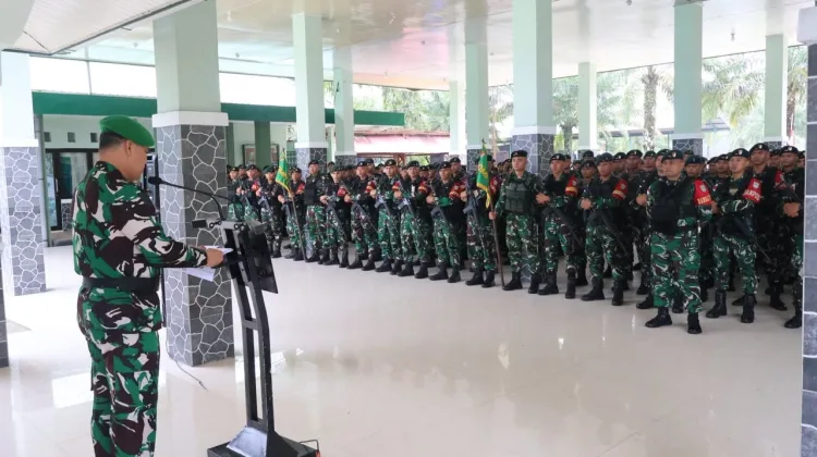 Kapoksahli Pangdam IM Lepas Satgas Yonif 115/ML ke Perbatasan RI–PNG, Tegaskan: Jaga Kehormatan TNI dan Jangan Buat Pelanggaran