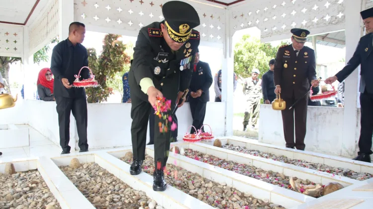 Dandim Aceh Selatan Hadiri Ziarah Nasional HUT ke-81 RI, Kenang Jasa Para Pahlawan