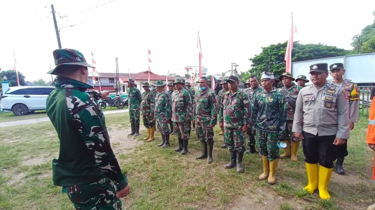 Sebelum Bergerak, Satgas Karhutla Aceh Selatan Gelar Apel Pagi di Makoramil Bakongan