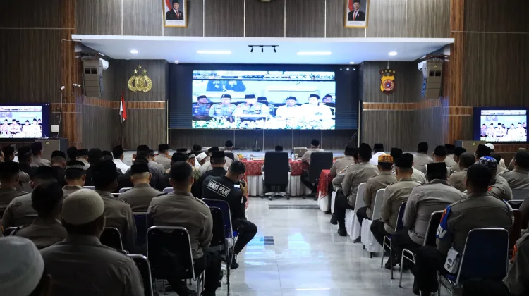 Kapolda Aceh Ikuti Ngaji Kebangsaan Bersama Gus Baha, Bahas Pentingnya Moral dalam Menjaga Kamtibmas