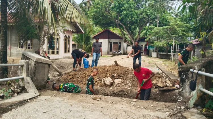 Sinergi TNI dan Warga, Tahap Awal Pembangunan 14 Jembatan Beton di Aceh Selatan Terus Berjalan